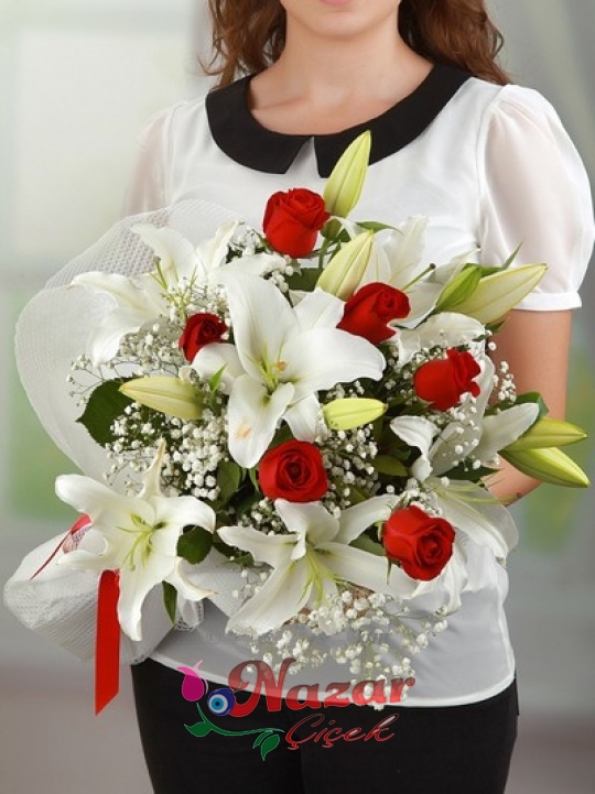 Kazablanka ve Gül Buketi