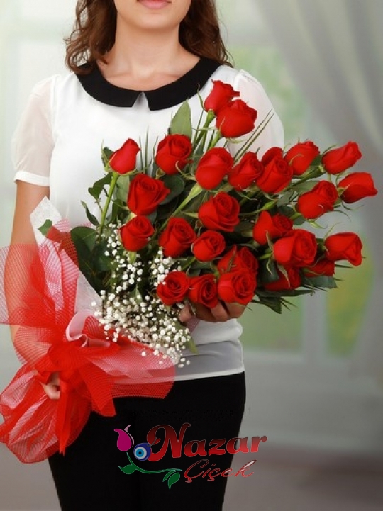 Tutkulu Aşk 25 Kırmızı Gül